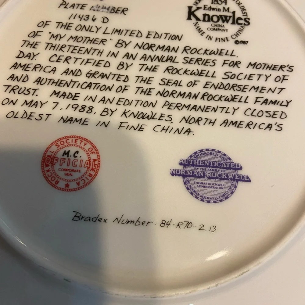 Norman Rockwell 8.5” W Mothers Day 1988 Plate - Picture 4 of 11
